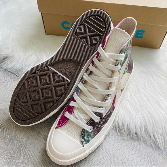 NWT Converse Chuck Taylor All Star Women’s Shoes - Picture 3 of 9